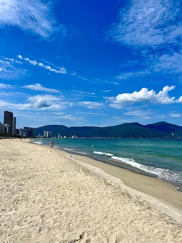 Da Nang beach with the city skyline behind
